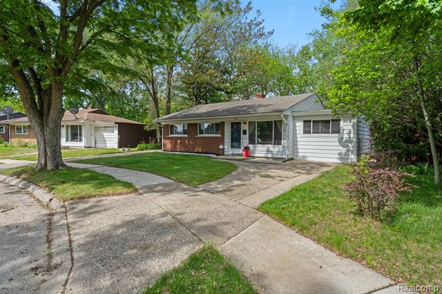 Builiding view four for 21951 Morton, Oak Park, MI. 48237