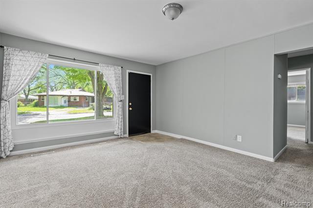 Builiding view fourteen for 21951 Morton, Oak Park, MI. 48237