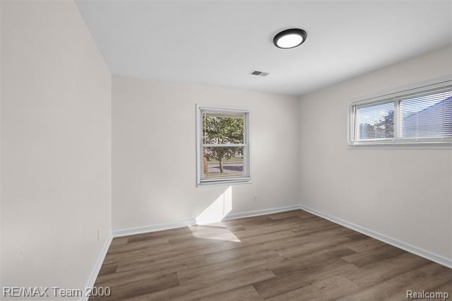 Builiding view eleven for 577 Brandt, Garden City, MI. 48135