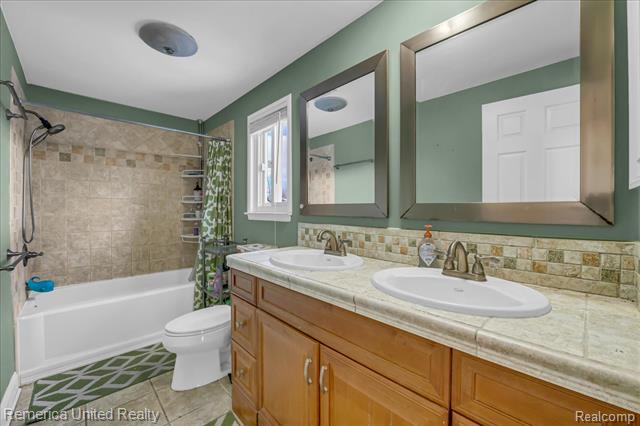 Builiding view thirteen for 1736 Morrison, Canton, MI. 48187