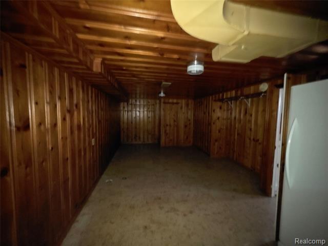 Builiding view thirteen for 742 N York, Dearborn, MI. 48128