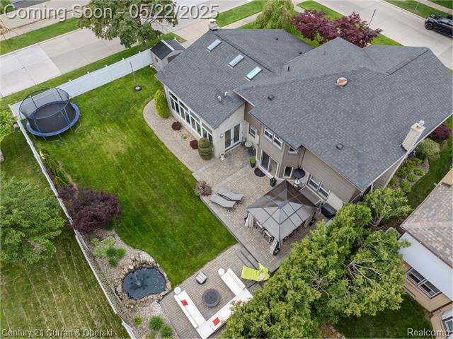 front view picture of 26155 Timber Tr, Dearborn Heights, MI. 48127