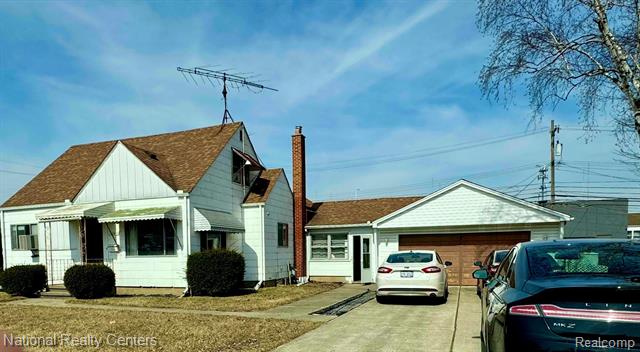 front view picture of 32548 Pardo, Garden City, MI. 48135