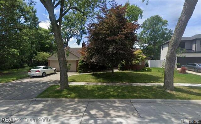 front view picture of 1341 Beaver, Dearborn, MI. 48128