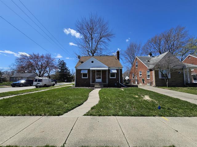 front view picture of 2001 N Denwood, Dearborn, MI. 48128