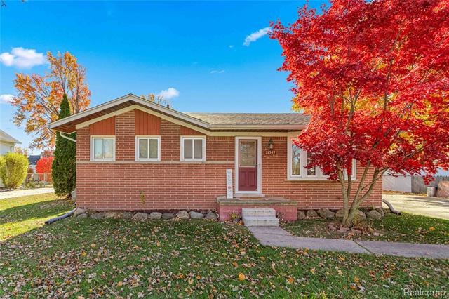 front view picture of 31549 John Hauk, Garden City, MI. 48135