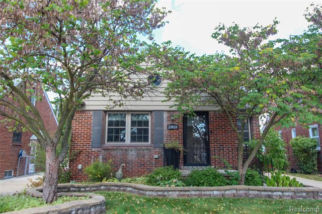 front view picture of 23828 Edward, Dearborn, MI. 48128