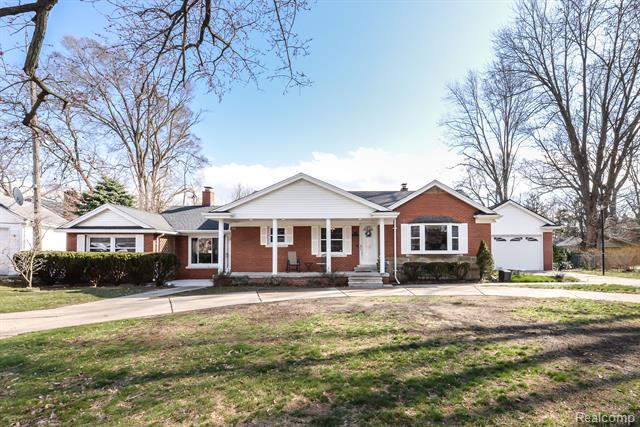 front view picture of 22721 Lawrence, Dearborn, MI. 48128
