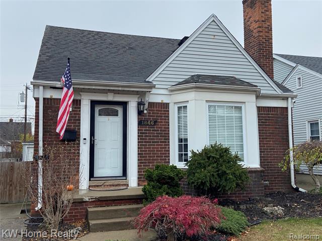 front view picture of 1846 N Elizabeth, Dearborn, MI. 48128