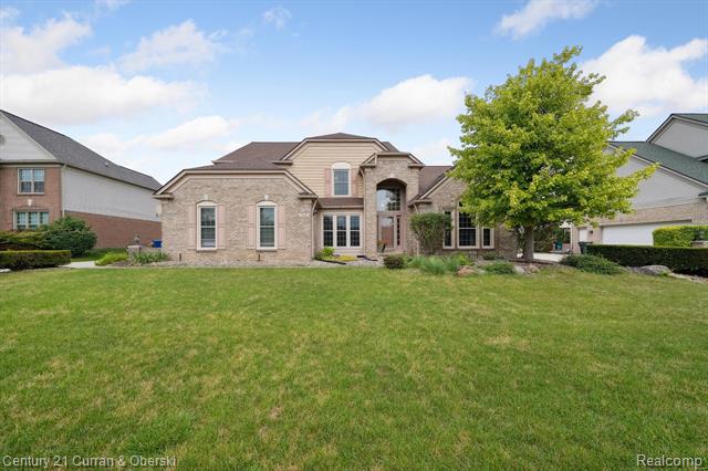 front view picture of 6680 Kings Mill, Canton, MI. 48187
