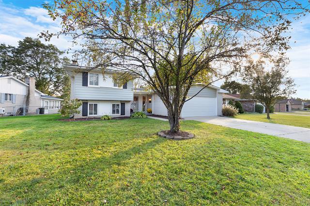 front view picture of 43875 Leeann, Canton, MI. 48187