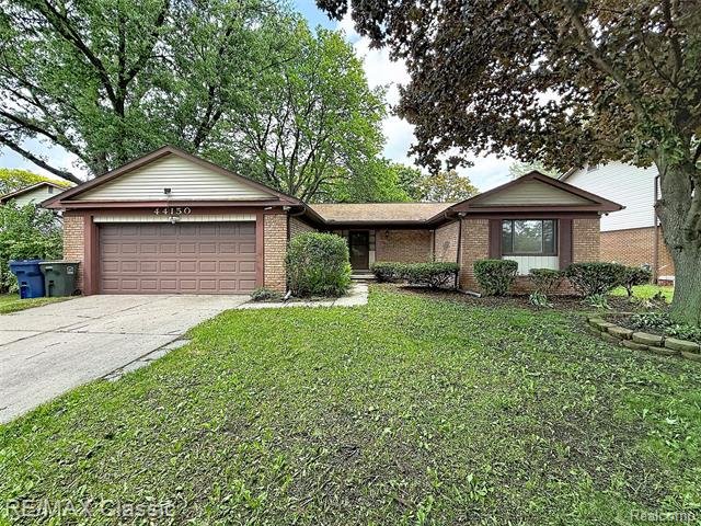 front view picture of 44150 Umberland S, Canton, MI. 48187