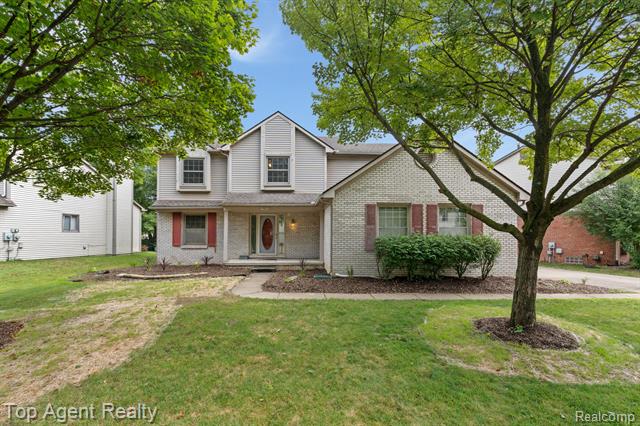 front view picture of 7012 Foxcreek, Canton, MI. 48187