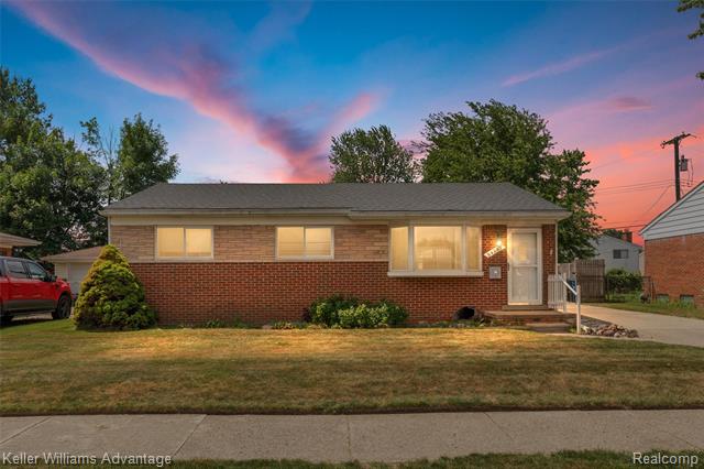 front view picture of 34243 Algonquin, Westland, MI. 48185