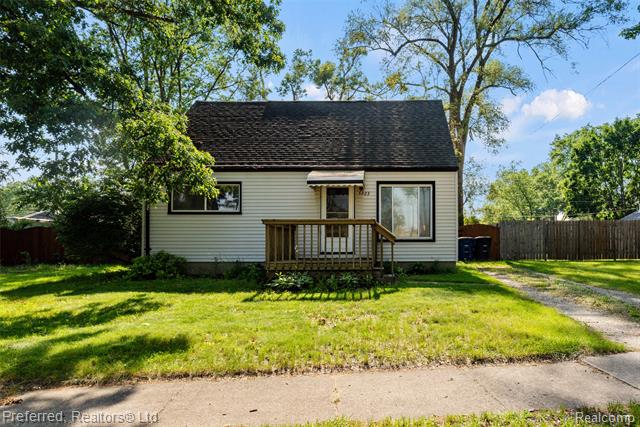 front view picture of 5923 Herbert, Westland, MI. 48185
