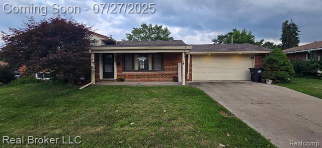 front view picture of 33915 Sequoia, Westland, MI. 48185