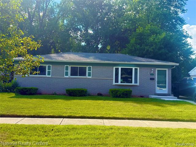 front view picture of 6790 Emily, Westland, MI. 48185