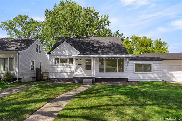 front view picture of 5925 Gilman, Garden City, MI. 48135