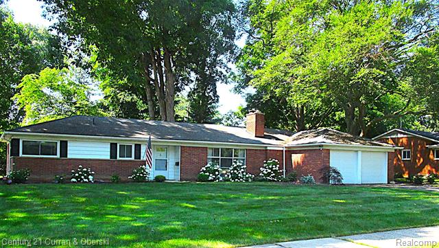 front view picture of 34005 Alta Loma Dr, Farmington, MI. 48335