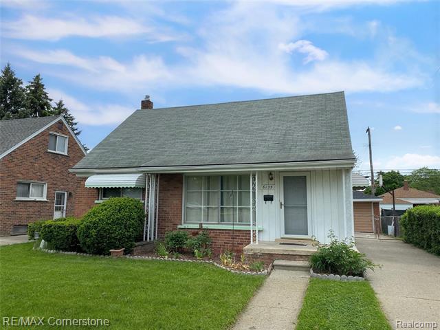 front view picture of 6135 Inkster, Garden City, MI. 48135
