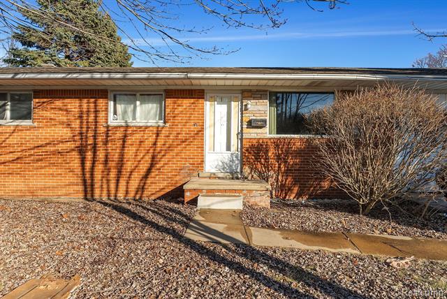 front view picture of 6220 Harrison, Garden City, MI. 48135
