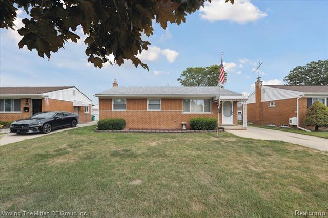 front view picture of 6484 Huntleigh, Garden City, MI. 48135