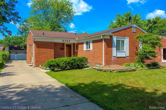 front view picture of 5757 Rouge, Dearborn Heights, MI. 48127