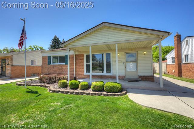 front view picture of 6249 Deering, Garden City, MI. 48135