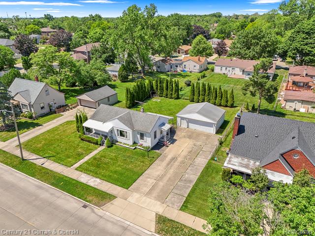 front view picture of 6141 N Gulley, Dearborn Heights, MI. 48127