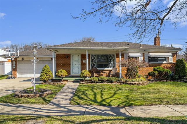 front view picture of 3650 Carol, Melvindale, MI. 48122
