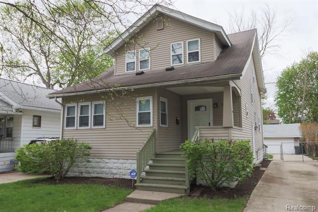 front view picture of 324 Albany St, Ferndale, MI. 48220