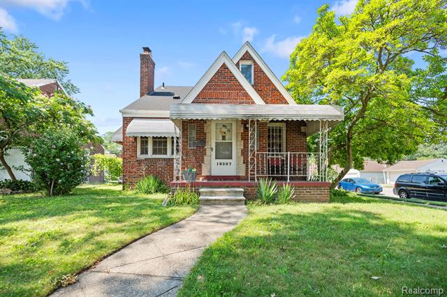 front view picture of 18207 Wood, Melvindale, MI. 48122