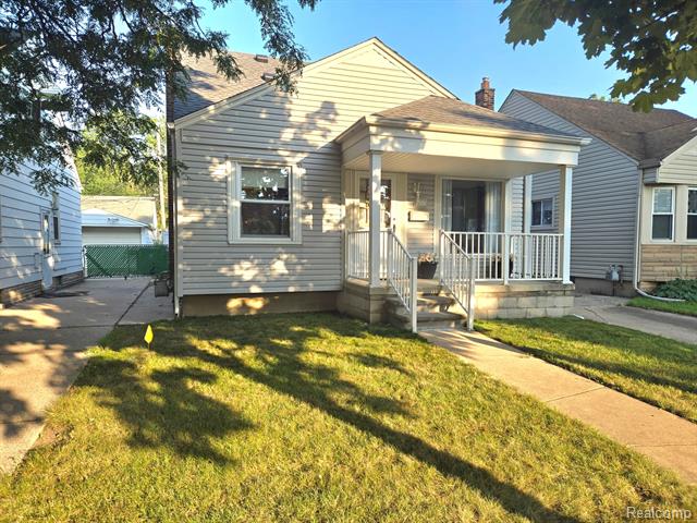front view picture of 17958 Ruth, Melvindale, MI. 48122