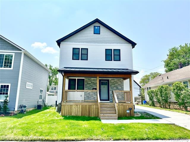 front view picture of 442 Ardmore Dr, Ferndale, MI. 48220