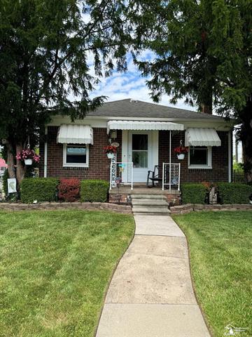 front view picture of 17765 Ruth, Melvindale, MI. 48122