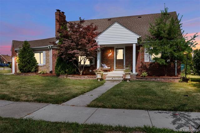front view picture of 4250 Seymour, Dearborn, MI. 48126