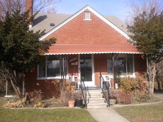 front view picture of 9954 Tuxedo, Dearborn, MI. 48120