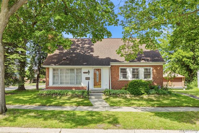 front view picture of 5041 Payne, Dearborn, MI. 48126