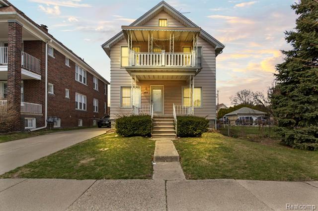 front view picture of 5101 Reuter, Dearborn, MI. 48126