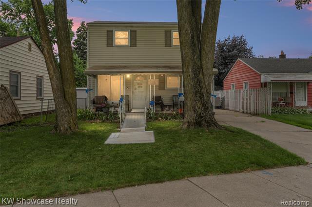 front view picture of 4313 S Dearborn, Melvindale, MI. 48122