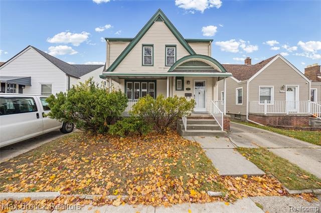 front view picture of 6053 Yinger, Dearborn, MI. 48126