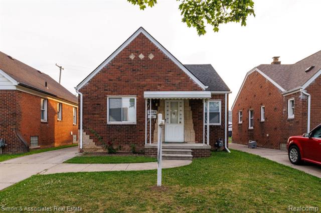 front view picture of 6109 Barrie, Dearborn, MI. 48126