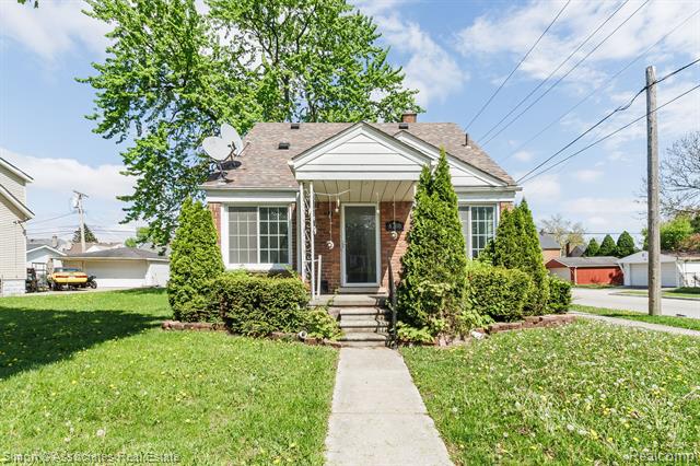 front view picture of 6200 Payne, Dearborn, MI. 48126