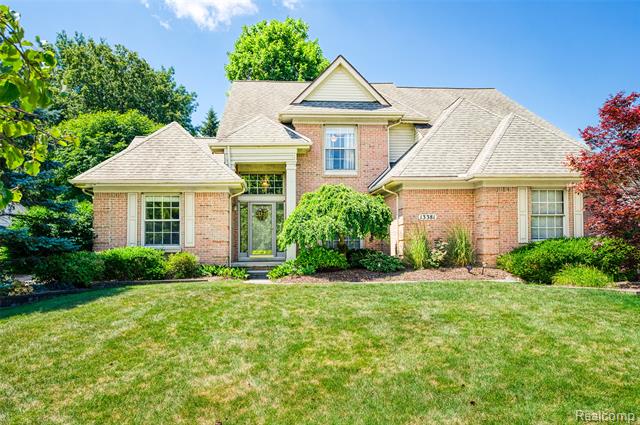 front view picture of 13381 Latheron Dr, Plymouth, MI. 48170