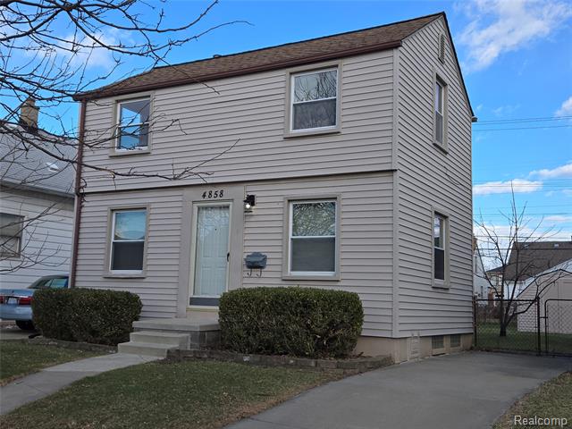 front view picture of 4858 Palmer, Dearborn, MI. 48126
