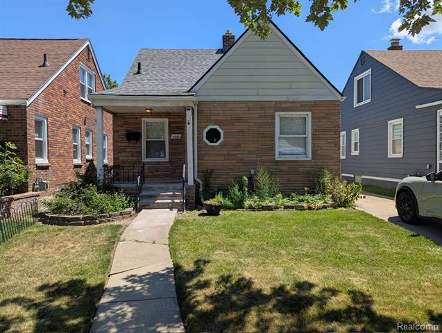 front view picture of 4886 Rosalie, Dearborn, MI. 48126