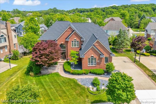 front view picture of 47159 Northumberland St, Novi, MI. 48374