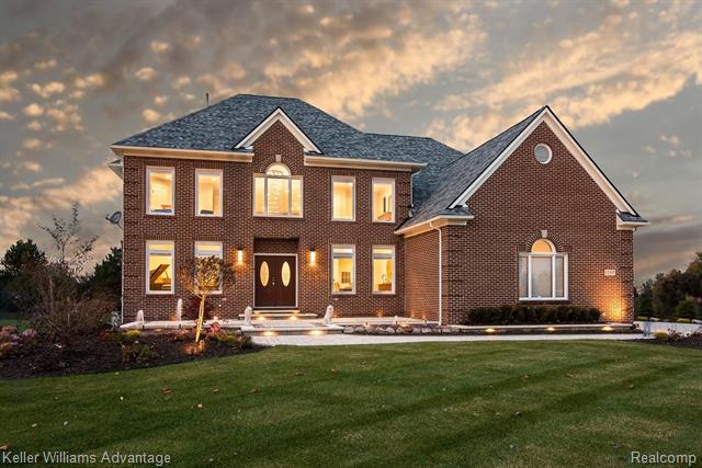 front view picture of 12557 Howland Park Dr, Plymouth, MI. 48170