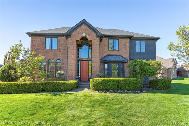 front view picture of 12271 Landers Ct, Plymouth, MI. 48170