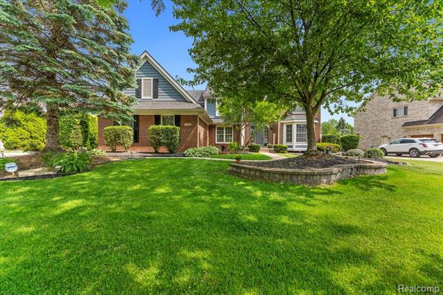 front view picture of 12058 Chandler Dr, Plymouth, MI. 48170